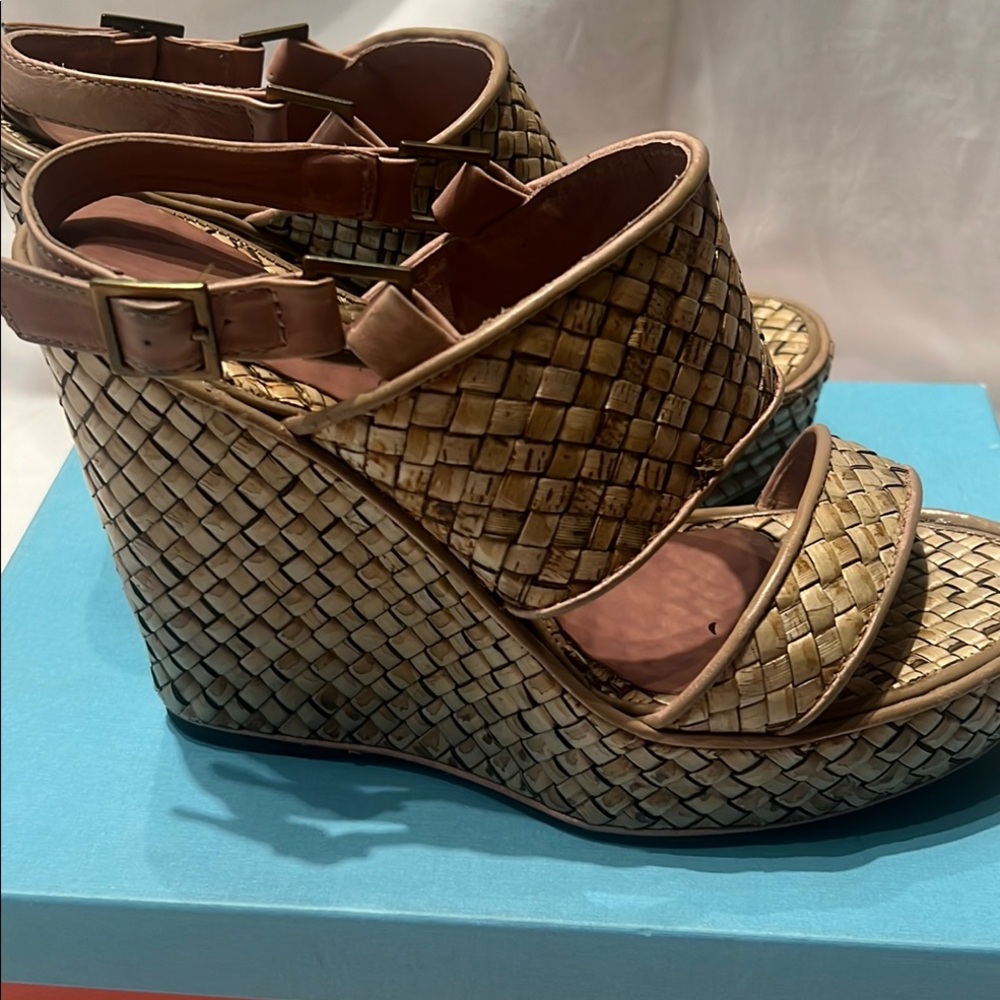 Jean-Michel Cazabat Tan Woven Wedge Sandals with Slingback Design Size 38.5